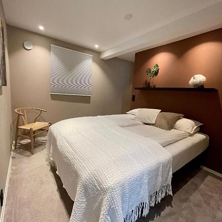 Luxury Apartement Close To City Centre With Free Parking Tromsø Exteriör bild