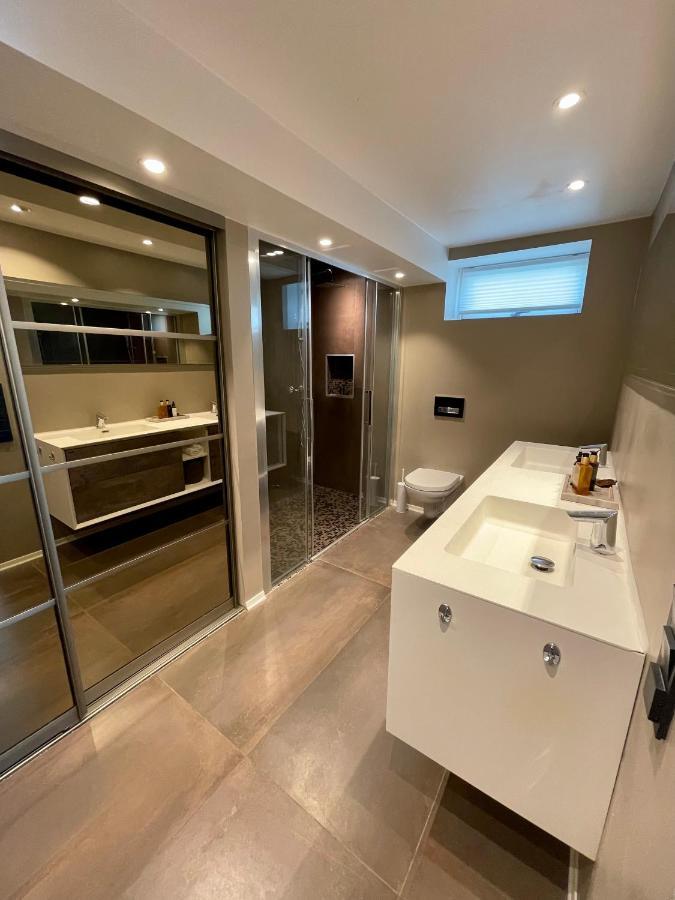 Luxury Apartement Close To City Centre With Free Parking Tromsø Exteriör bild
