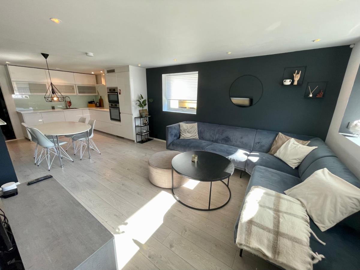 Luxury Apartement Close To City Centre With Free Parking Tromsø Exteriör bild